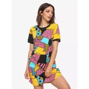 Disney- The Nightmare Before Christmas Sally T-Shirt Dress- Small (Juniors Size)